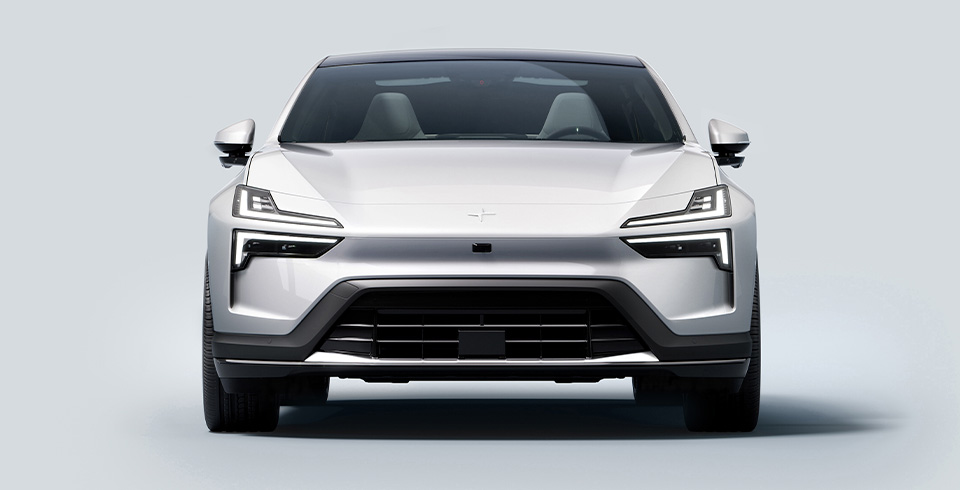 Fronten av Polestar 4